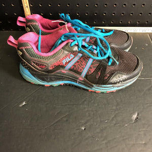 Girl's sneakers