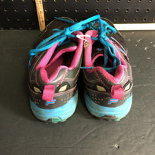Load image into Gallery viewer, Girl&#39;s sneakers
