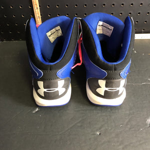 Boy's sneakers