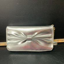 Load image into Gallery viewer, Silver Clutch Bag with Bow &amp; wriststrap

