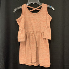 Load image into Gallery viewer, Off shoulder tunic
