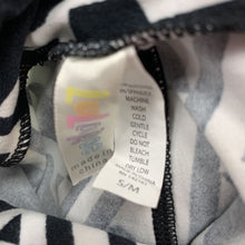 Load image into Gallery viewer, Pattern Leggings
