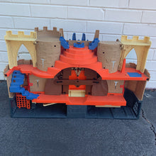 Load image into Gallery viewer, Lions Den Castle Playset w/ Characters
