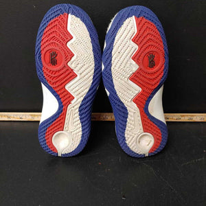 boys Kyrie Flytrap Basketball Shoes