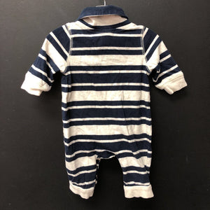 striped outfit