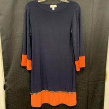 Load image into Gallery viewer, dress w/ chain belt
