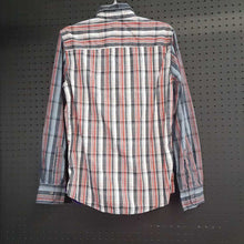 Load image into Gallery viewer, button up plaid shirt
