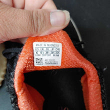 Load image into Gallery viewer, girls Cloudfoam Pure 2.0 Running Shoes
