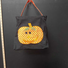 Load image into Gallery viewer, Pumpkin Treat bag (halloween)
