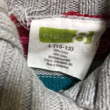 Load image into Gallery viewer, pattern button sweater
