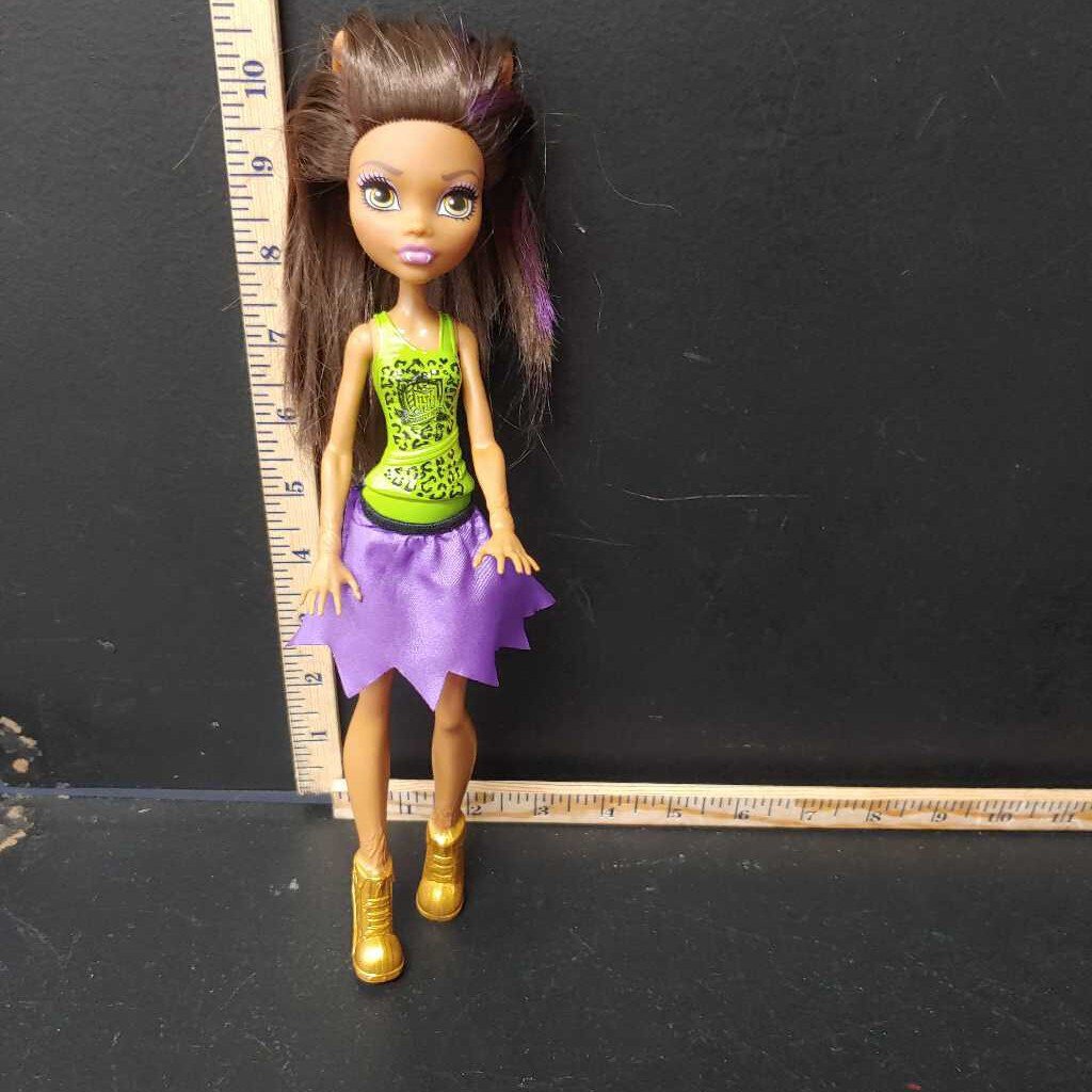 clawdeen wolf doll