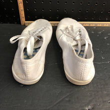 Load image into Gallery viewer, girls lace up sneakers
