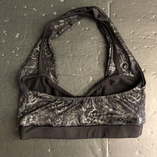 Load image into Gallery viewer, Jrs Halter Dance Top
