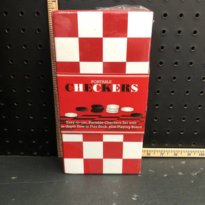 Portable checkers game