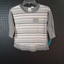 Load image into Gallery viewer, Striped top w/pocket

