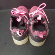 Load image into Gallery viewer, Girls Flash light sneakers
