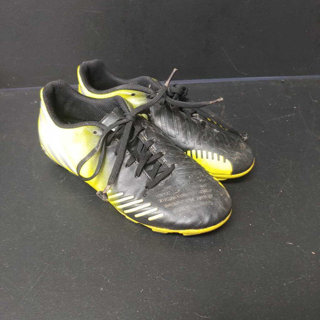 Boys Predito LZ TRX FG soccer cleats