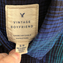 Load image into Gallery viewer, Plaid Button Down top
