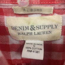 Load image into Gallery viewer, Plaid button up top
