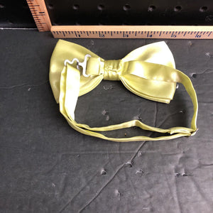 Bow tie
