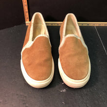 Load image into Gallery viewer, girl's Slip on shoes
