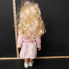 Load image into Gallery viewer, Meredith w/pink stripe outfit Vintage Collectbile

