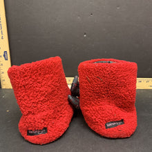 Load image into Gallery viewer, Girls reindeer slippers
