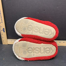 Load image into Gallery viewer, Girls reindeer slippers
