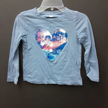 Load image into Gallery viewer, Nature in heart top
