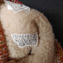 Load image into Gallery viewer, Girls winter boots
