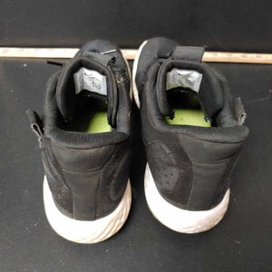Boys KD Trey 5 VII sneakers