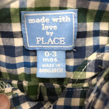 Load image into Gallery viewer, plaid button down shirt
