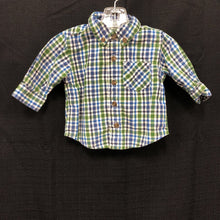 Load image into Gallery viewer, plaid button down shirt
