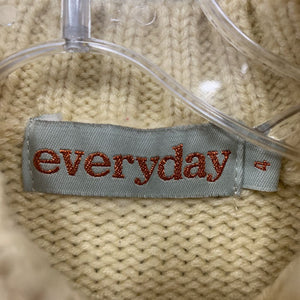 knit sweater