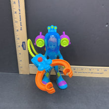 Load image into Gallery viewer, Sandy O&#39;Shin w/Accessories
