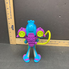 Load image into Gallery viewer, Sandy O'Shin w/Accessories
