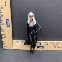 Load image into Gallery viewer, Storm action figure
