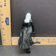 Load image into Gallery viewer, Storm action figure
