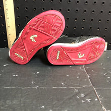 Load image into Gallery viewer, Boys velcro high top sneakers
