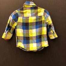 Load image into Gallery viewer, plaid button down shirt

