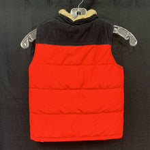 Load image into Gallery viewer, Boys zip up winter vest
