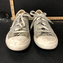 Load image into Gallery viewer, Girls sneakers
