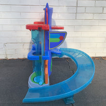 Load image into Gallery viewer, Deluxe Headquarters Playset w/slide

