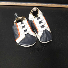 Load image into Gallery viewer, Boys crib shoes
