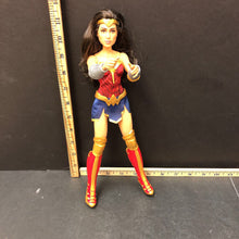Load image into Gallery viewer, Wonder Woman figure
