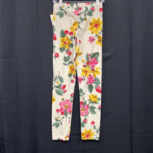 Load image into Gallery viewer, Floral strawberry leggings
