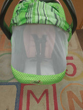 Load image into Gallery viewer, Sun&amp;Bug carseat cover
