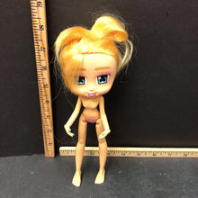 Load image into Gallery viewer, Hazel the doll
