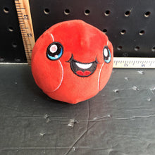 Load image into Gallery viewer, Plush ball w/face
