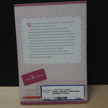 Load image into Gallery viewer, Cupcake Cousins (Kate Hannigan) -chapter
